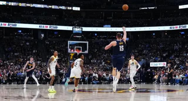 kaiyun.com-真的不在乎数据！约基奇再进后场三分 赛季20中2