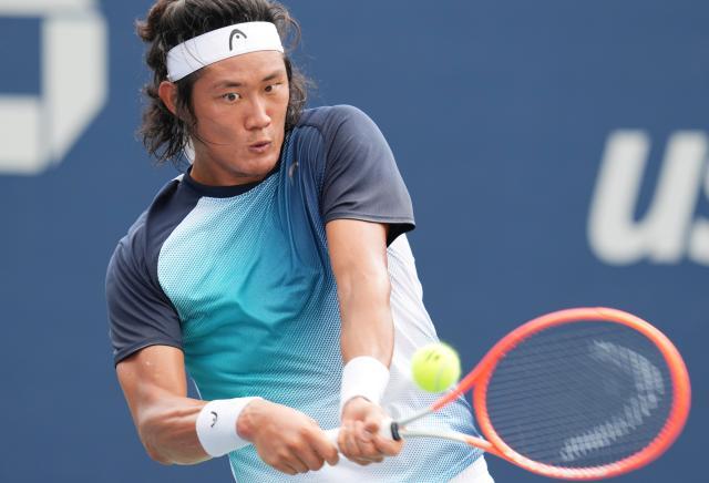 kaiyun.com-张之臻2022突破遗憾并存 首进前百创中国男网历史