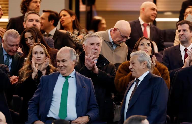 开云下载-安帅晒观赛皇马欧冠：难忘的欧冠之夜，祝皇马接下来一切顺利